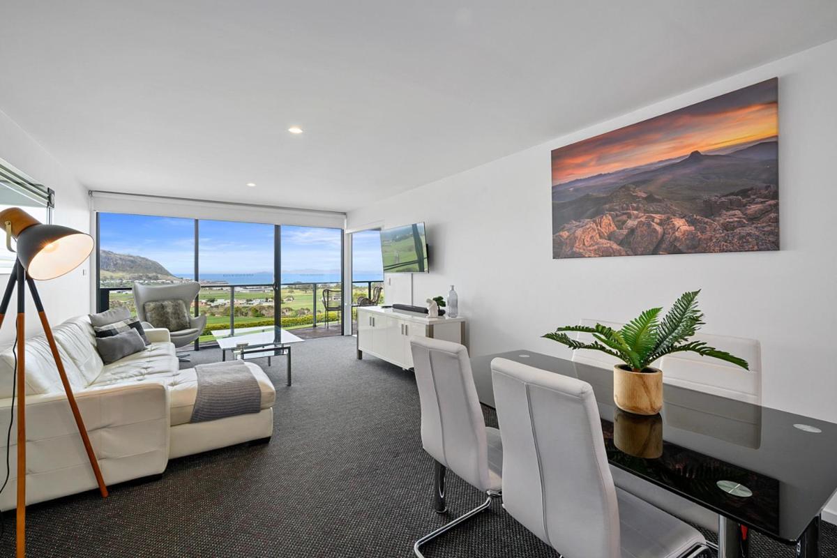 Horizon Deluxe Apartments Stanley Dış mekan fotoğraf